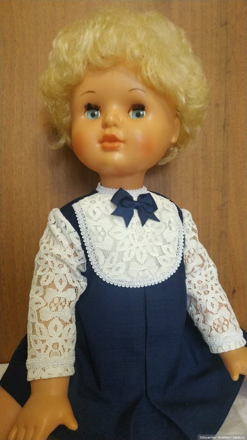 Вельветовые наряды девочек из прошлого (фото 4)