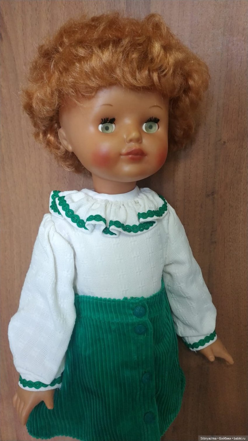 Вельветовые наряды девочек из прошлого