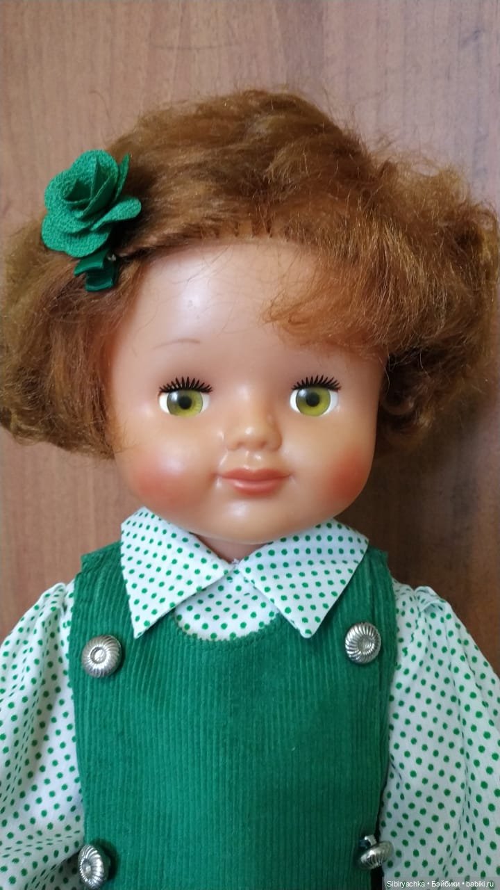 Вельветовые наряды девочек из прошлого