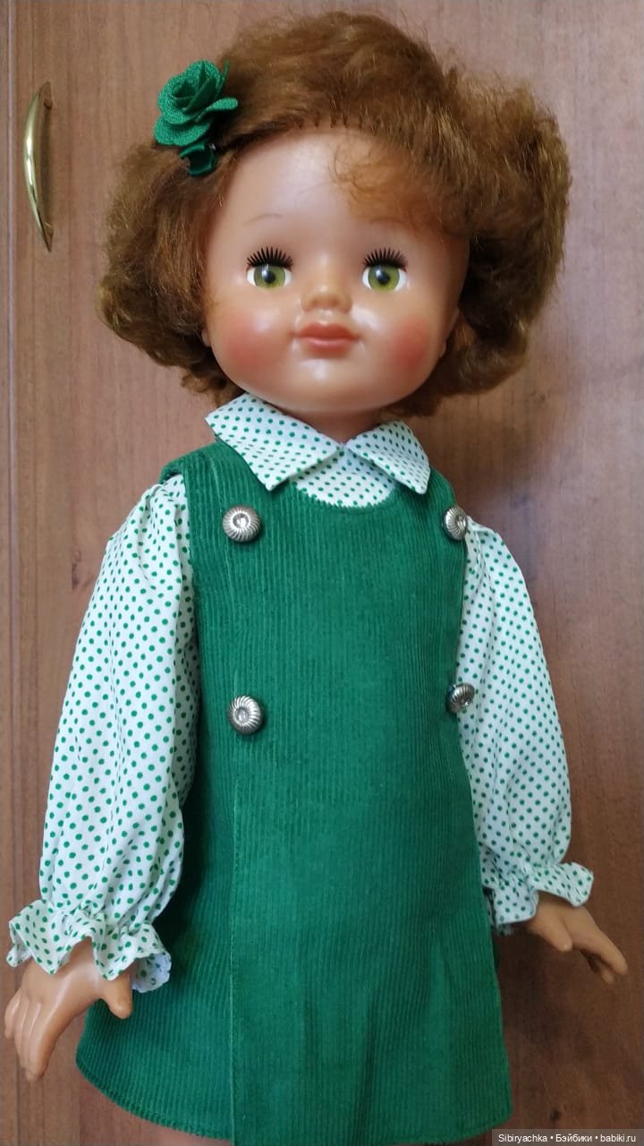 Вельветовые наряды девочек из прошлого