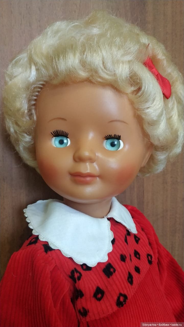 Вельветовые наряды девочек из прошлого