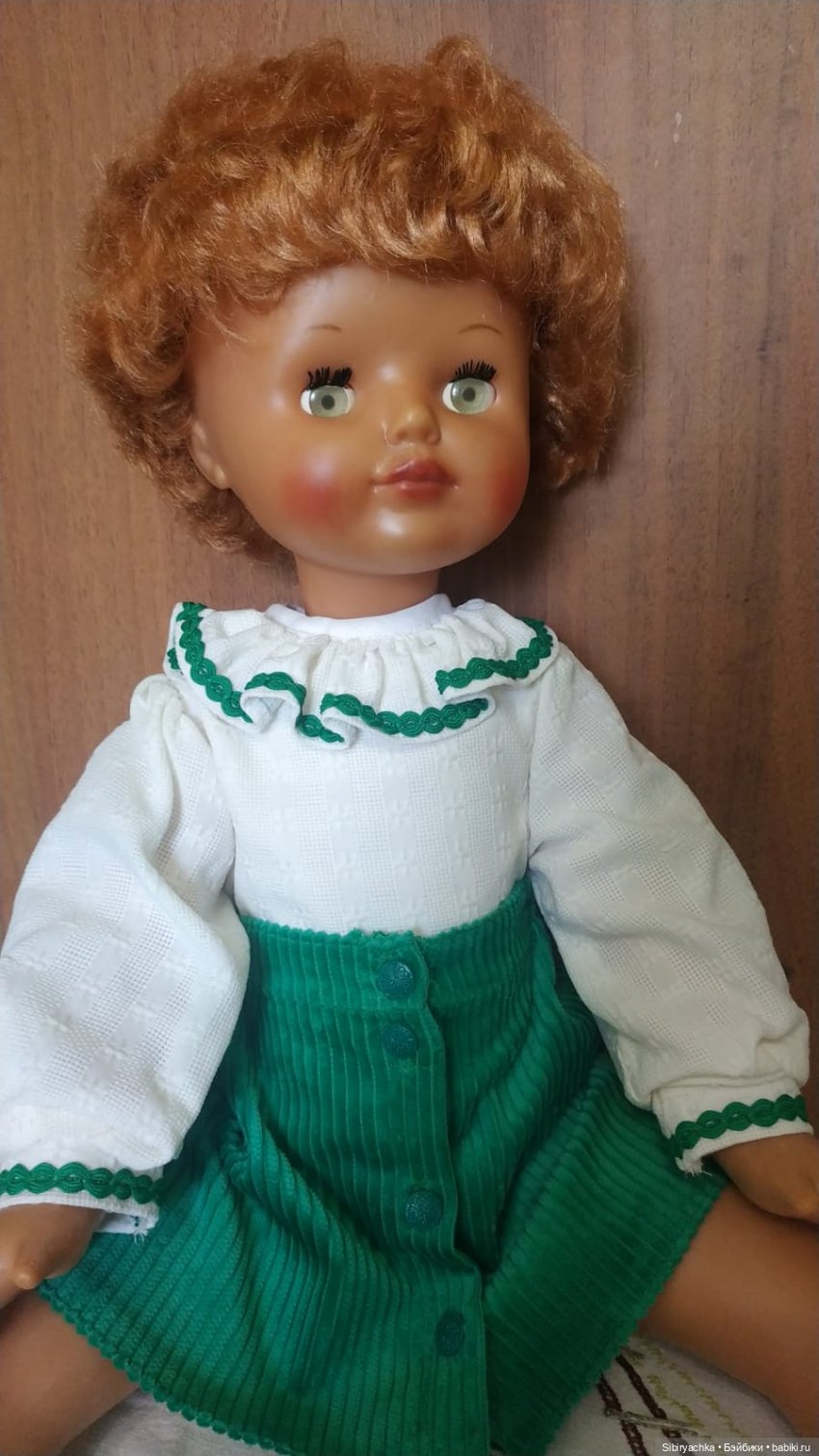 Вельветовые наряды девочек из прошлого