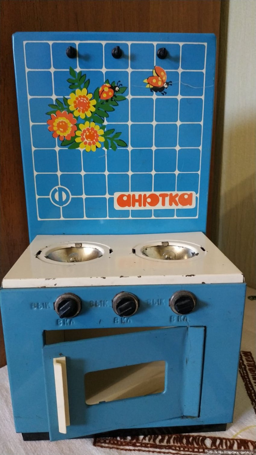 Кухонный гарнитур "Анютка"