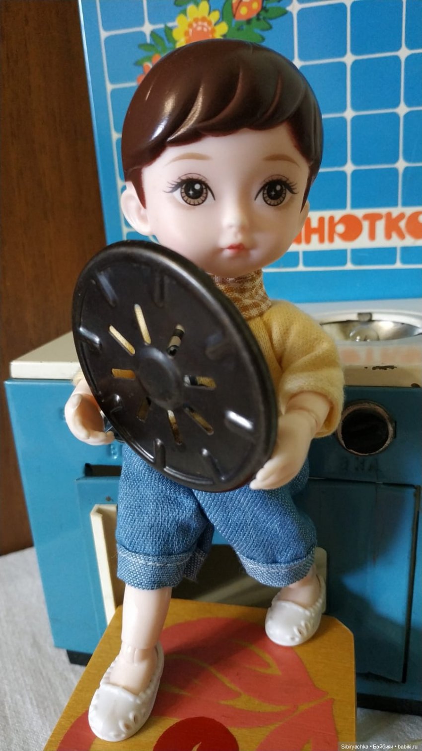 Кухонный гарнитур "Анютка"