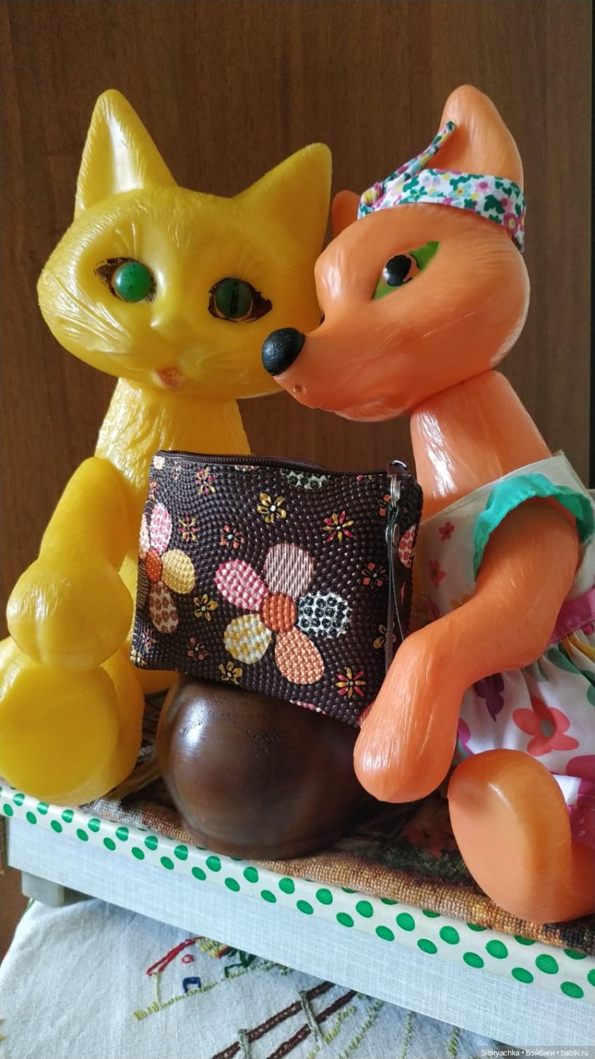 Котофей Иванович - новый сосед Лисы Патрикеевны