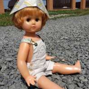 Первая поездка Марины на дачу.