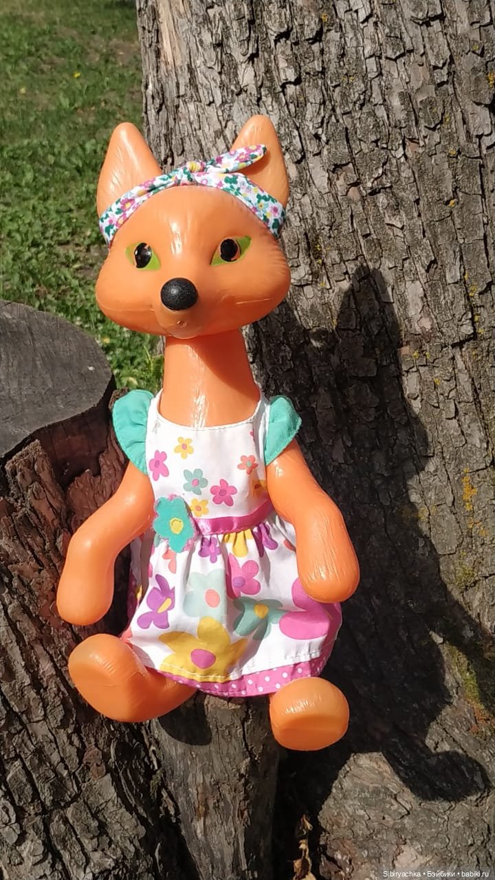 Небольшая прогулка Лисы Патрикеевны по городу (фото 7)