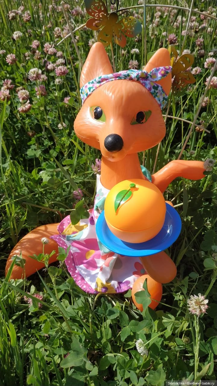 Пикник Лисы Патрикеевны — Игрушки СССР и советского детства: резиновые