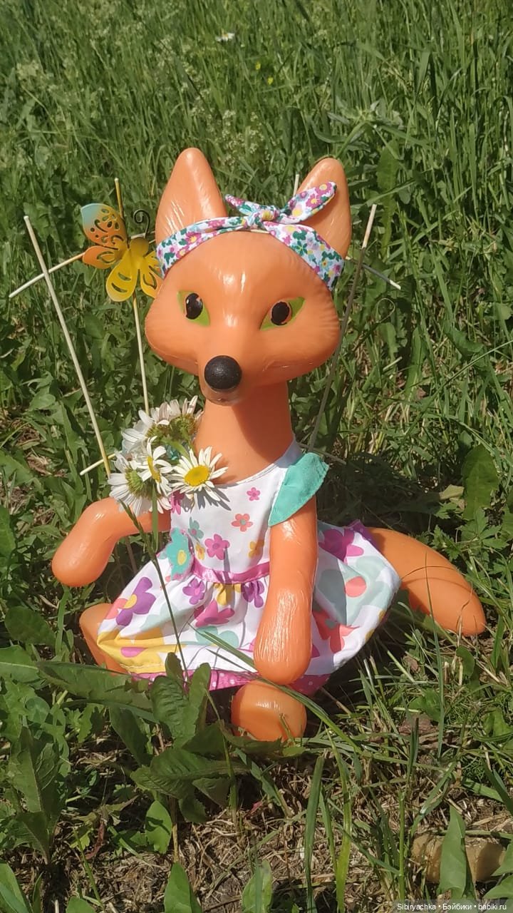 Пикник Лисы Патрикеевны — Игрушки СССР и советского детства: резиновые (фото 2)