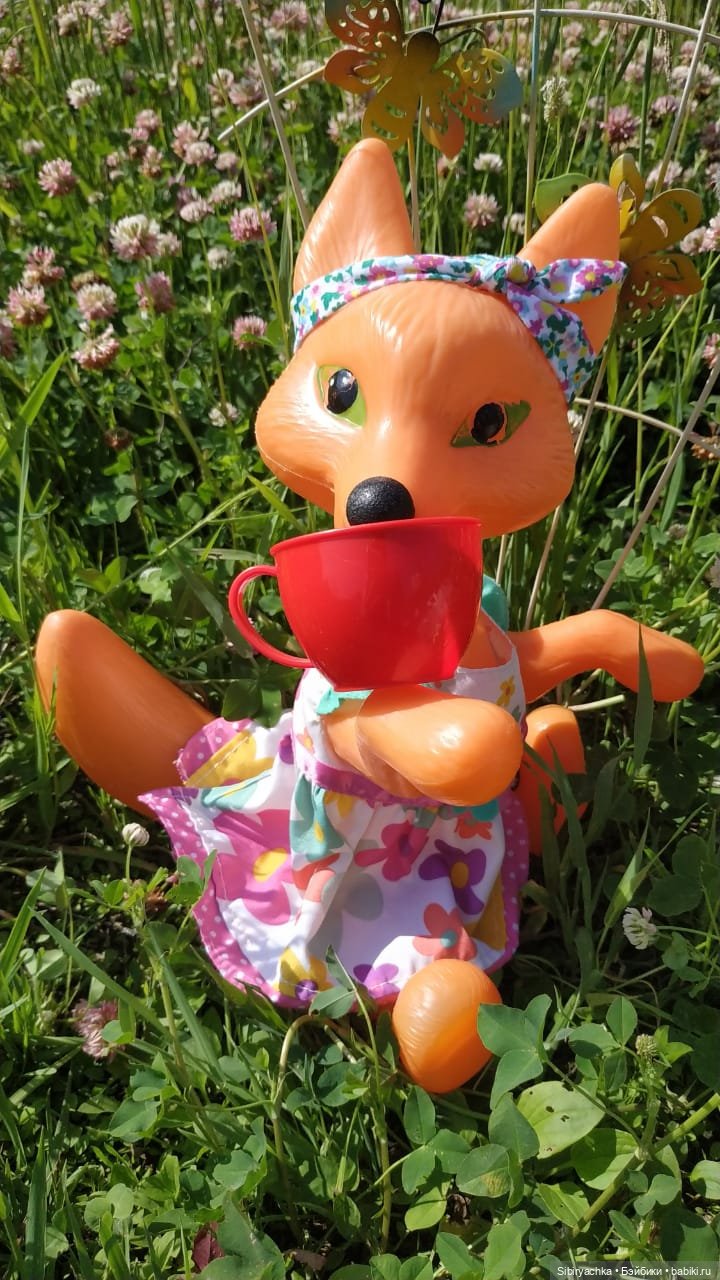 Пикник Лисы Патрикеевны — Игрушки СССР и советского детства: резиновые