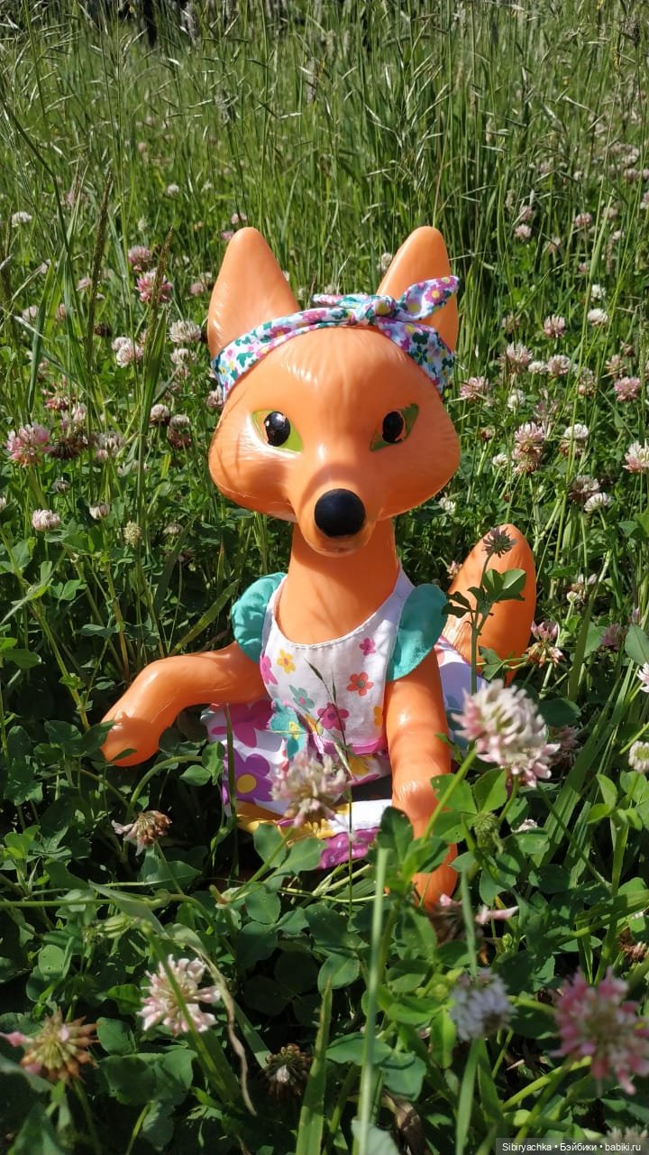 Пикник Лисы Патрикеевны — Игрушки СССР и советского детства: резиновые