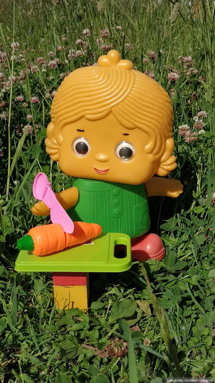 Топотушка Дуняша — Игрушки СССР и советского детства: резиновые