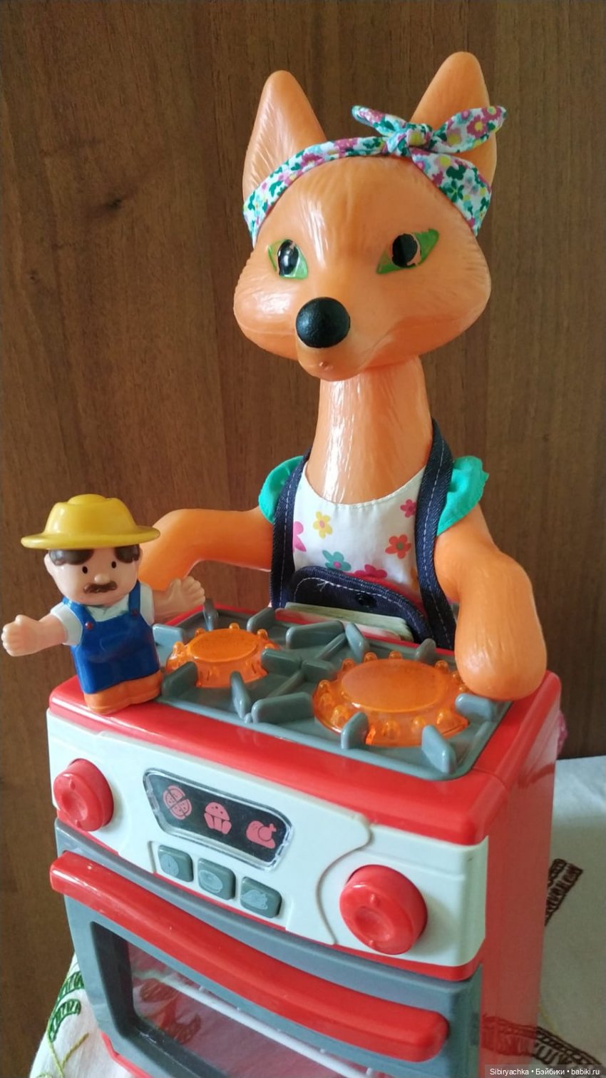 Кажется, быт Котофея Ивановича начинает налаживаться