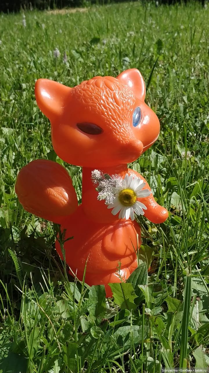 Лисичка-сестричка — Игрушки СССР и советского детства: резиновые