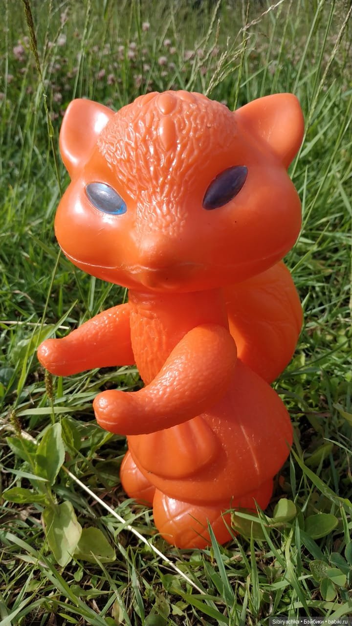 Лисичка-сестричка — Игрушки СССР и советского детства: резиновые (фото 2)