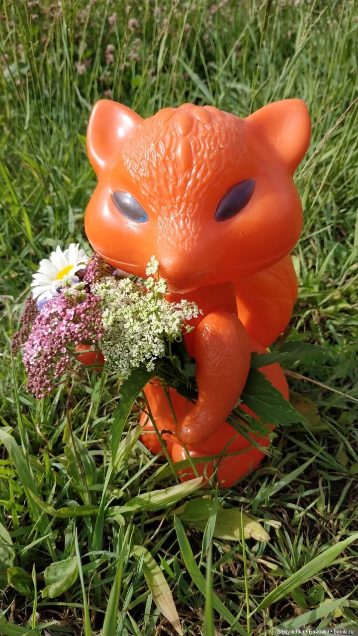 Лисичка-сестричка — Игрушки СССР и советского детства: резиновые (фото 3)