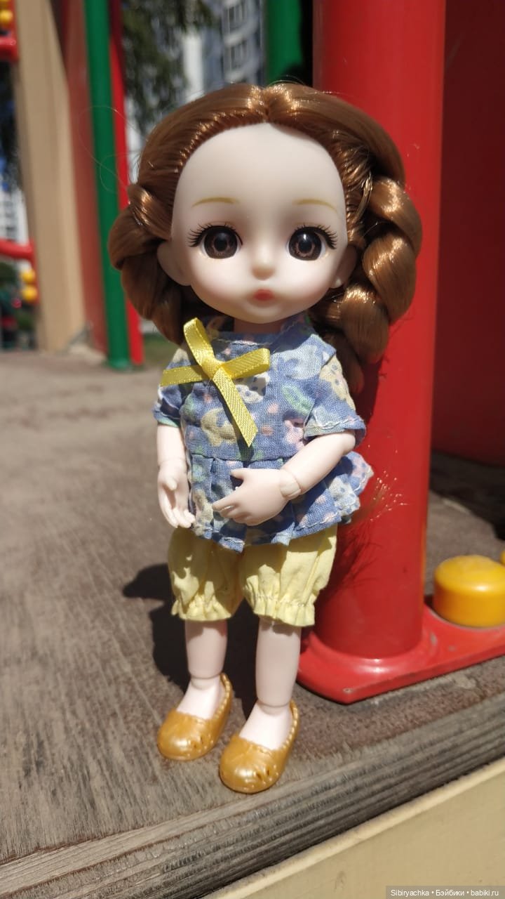 Глаша на прогулке — Игровые куклы разных производителей (Разное): редкие бренды