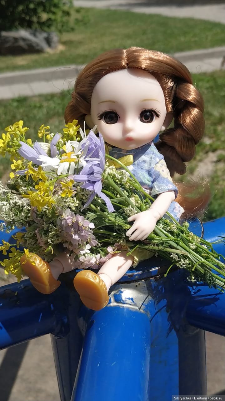 Глаша на прогулке — Игровые куклы разных производителей (Разное): редкие бренды