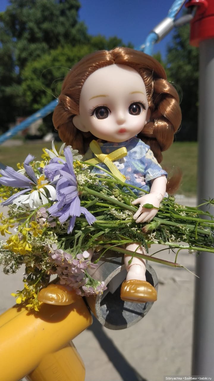 Глаша на прогулке — Игровые куклы разных производителей (Разное): редкие бренды
