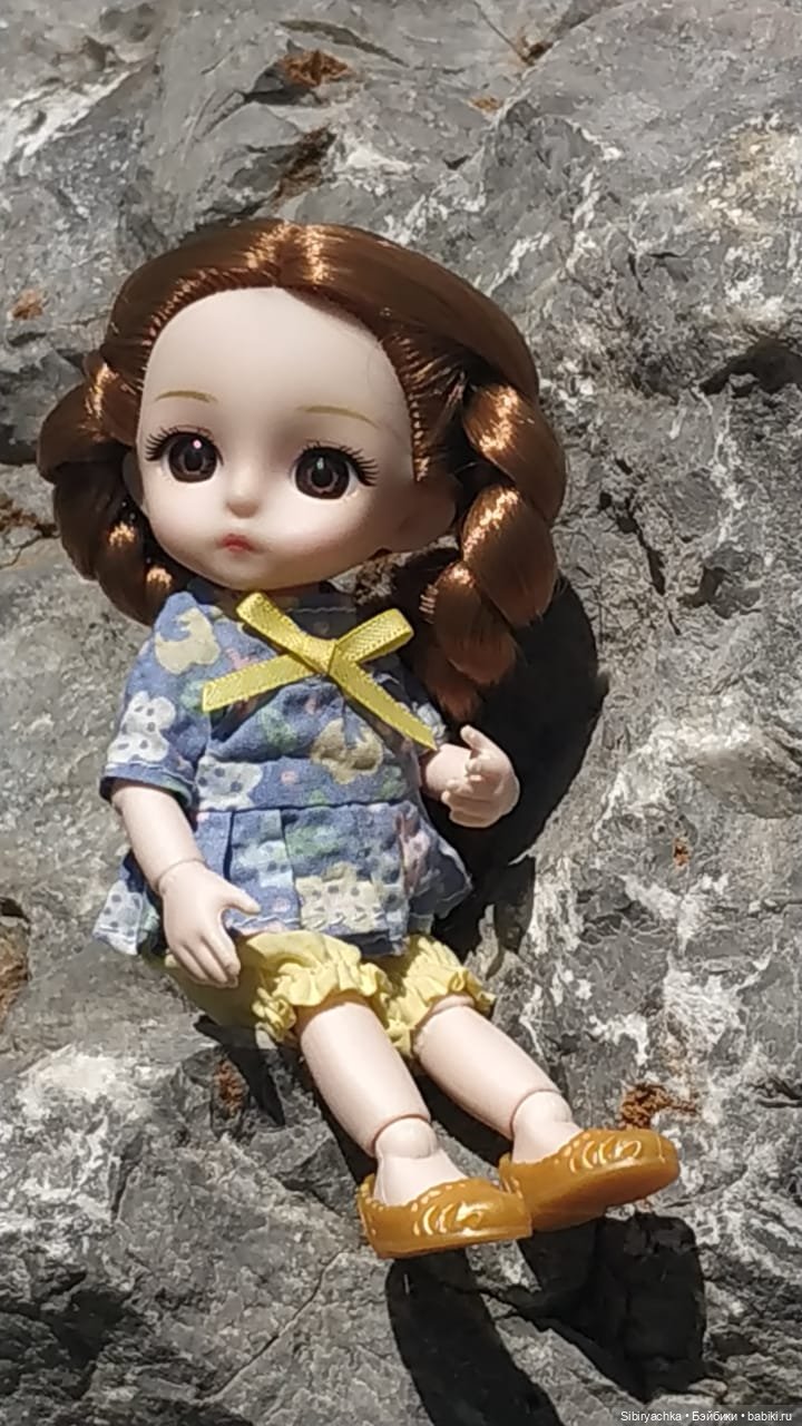Глаша на прогулке — Игровые куклы разных производителей (Разное): редкие бренды