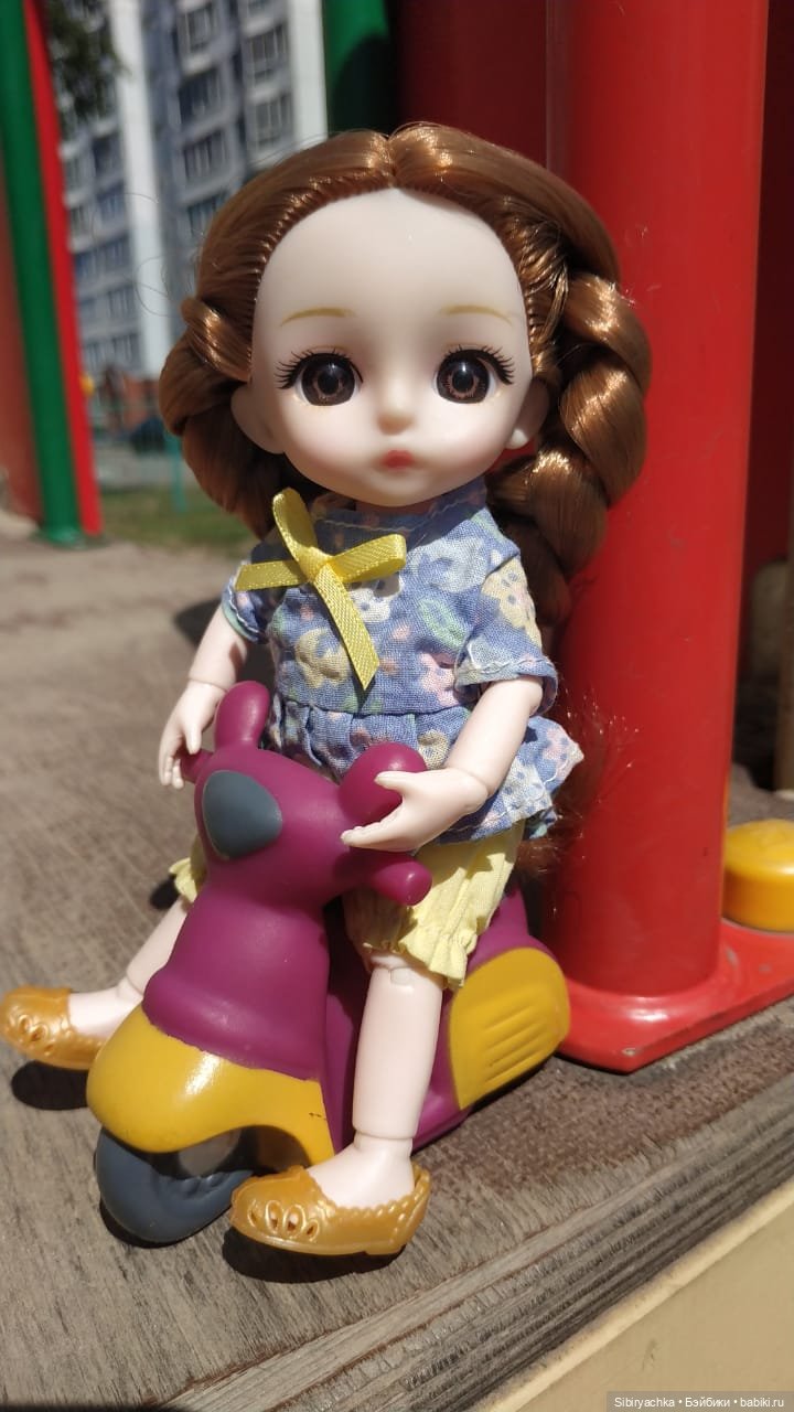 Глаша на прогулке — Игровые куклы разных производителей (Разное): редкие бренды