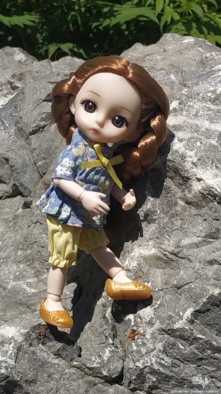 Глаша на прогулке — Игровые куклы разных производителей (Разное): редкие бренды
