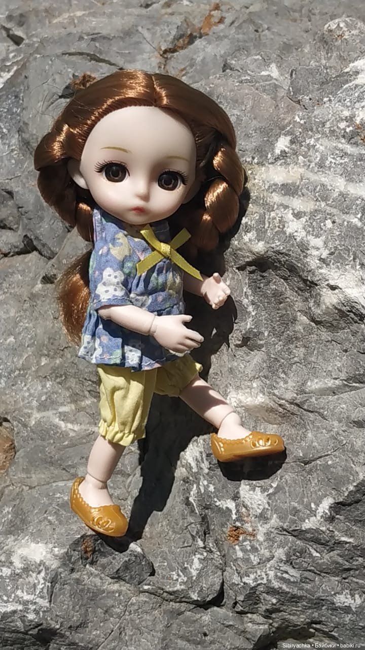 Глаша на прогулке — Игровые куклы разных производителей (Разное): редкие бренды