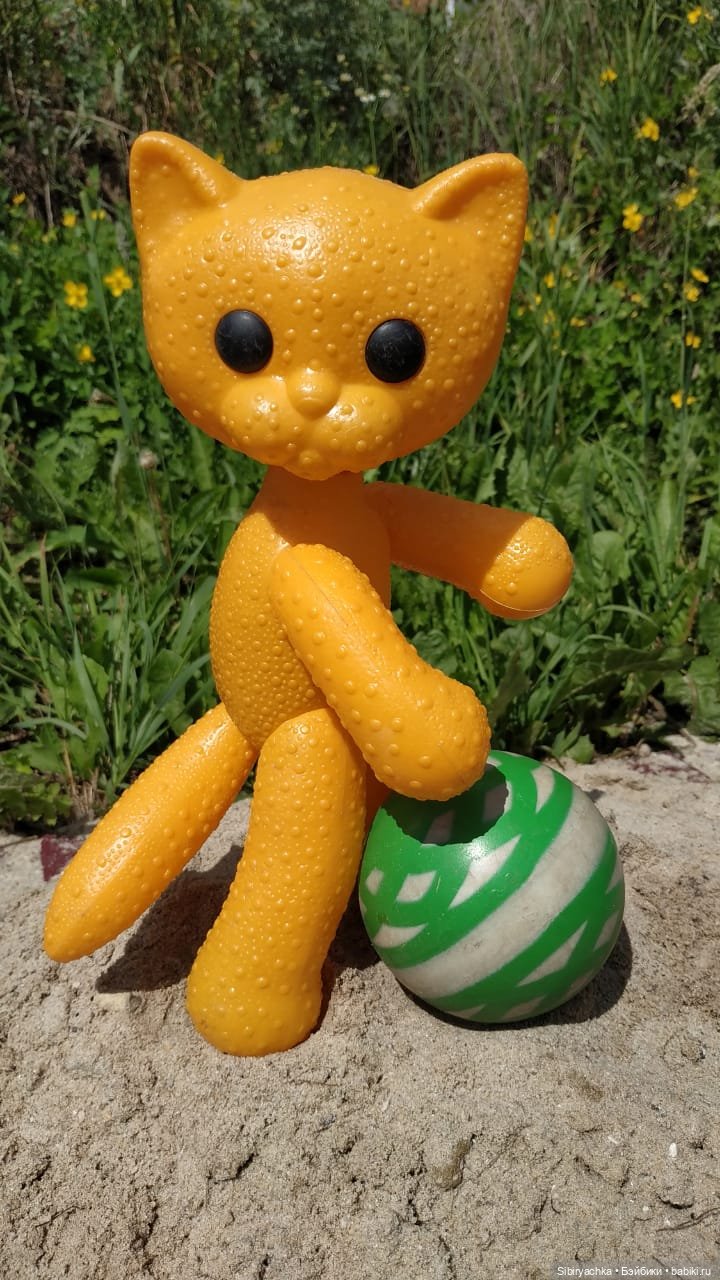 Беззаботное лето Дуняши и кошечки Мурочки