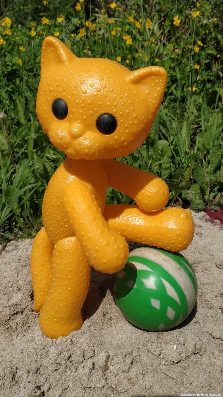 Беззаботное лето Дуняши и кошечки Мурочки