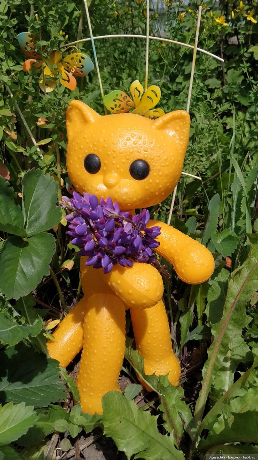 Беззаботное лето Дуняши и кошечки Мурочки