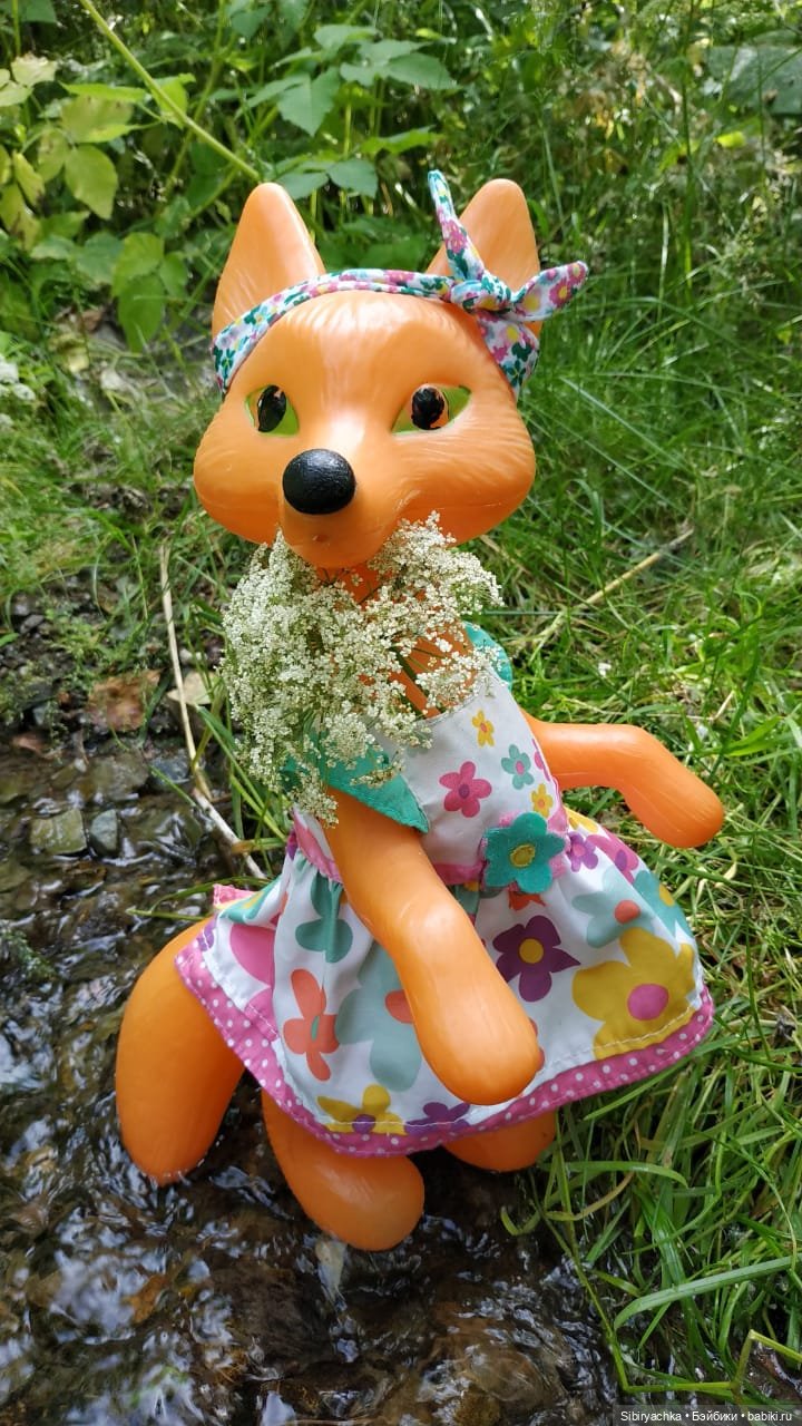 Есть только миг между прошлым и будущим