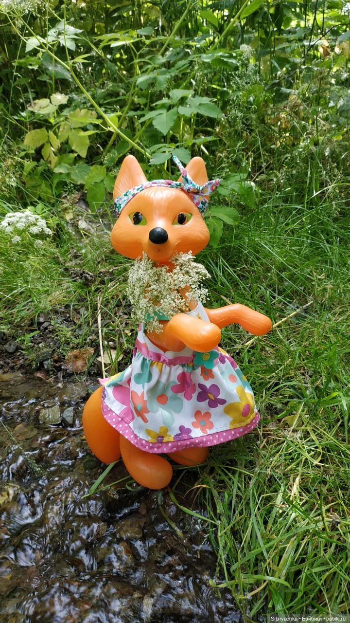 Есть только миг между прошлым и будущим