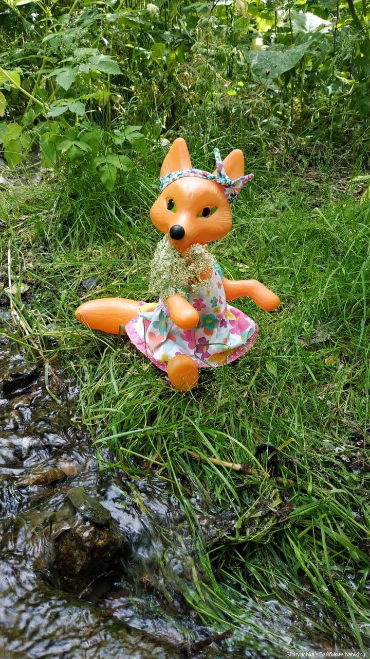 Есть только миг между прошлым и будущим