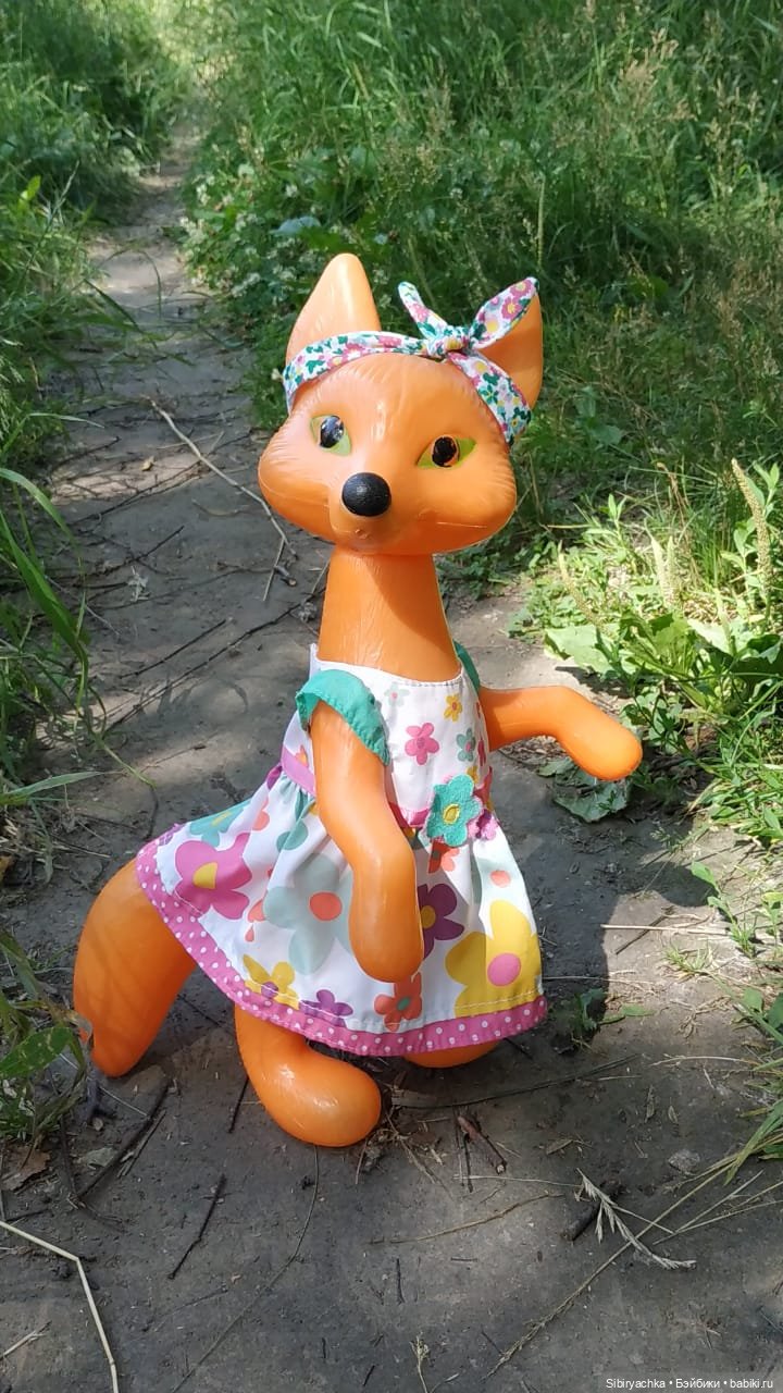 Есть только миг между прошлым и будущим