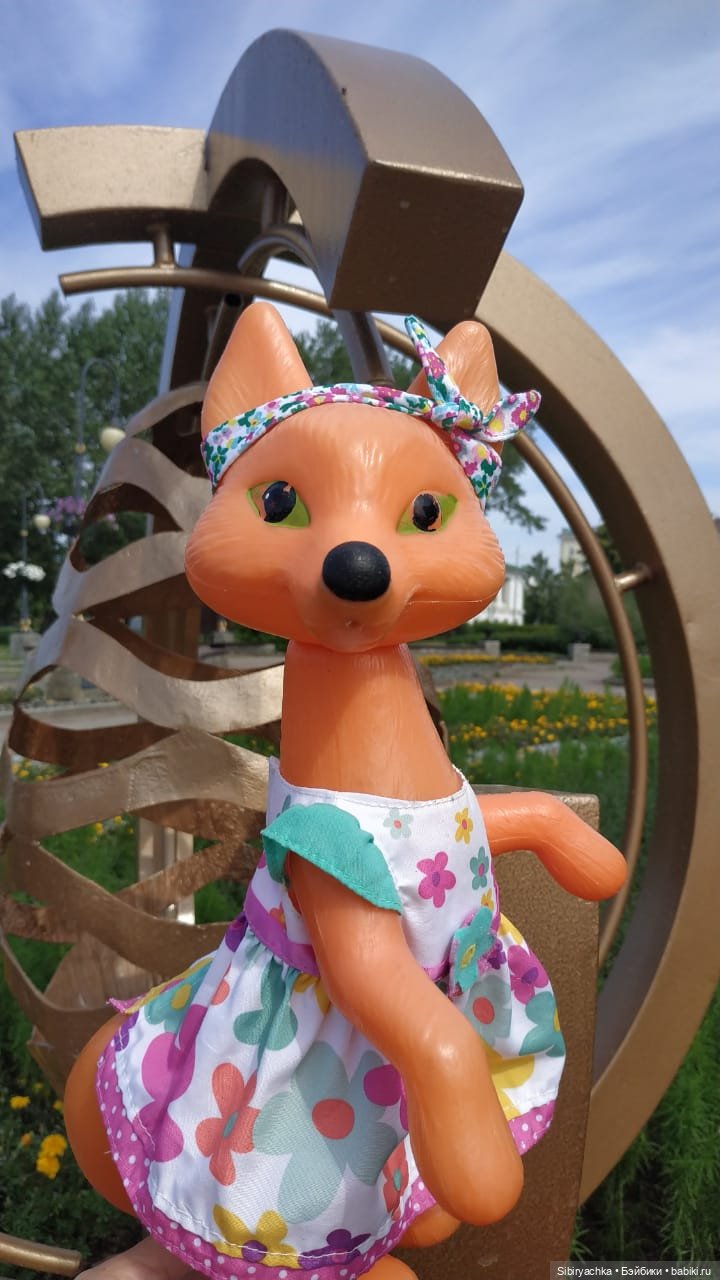 Лиса Патрикеевна расширяет свой кругозор (фото 7)