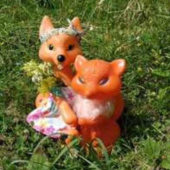 Мы с тобой два берега у одной реки.