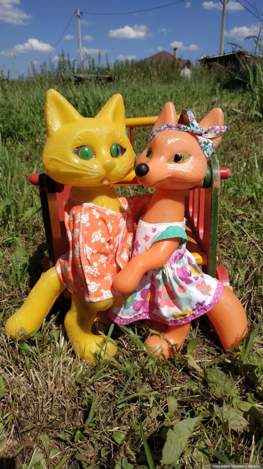 Дуняша ждала, ждала и дождалась своего папу