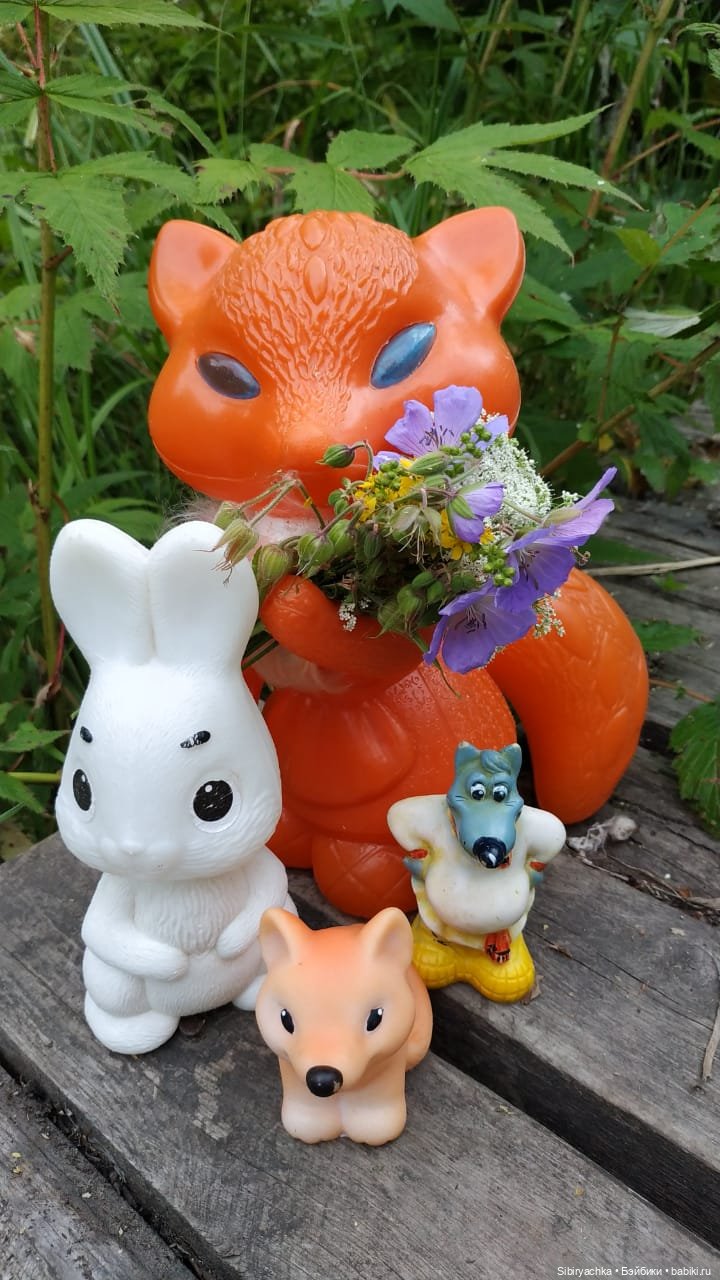 Вечер в лесу — Игрушки СССР и советского детства: резиновые