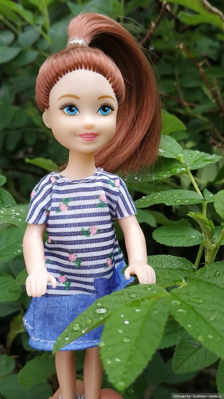 Летняя прогулка Анечки и Яночки