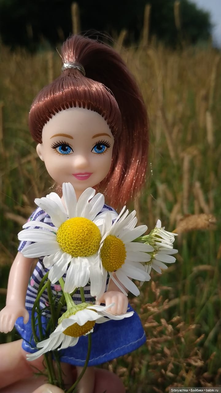 Летняя прогулка Анечки и Яночки