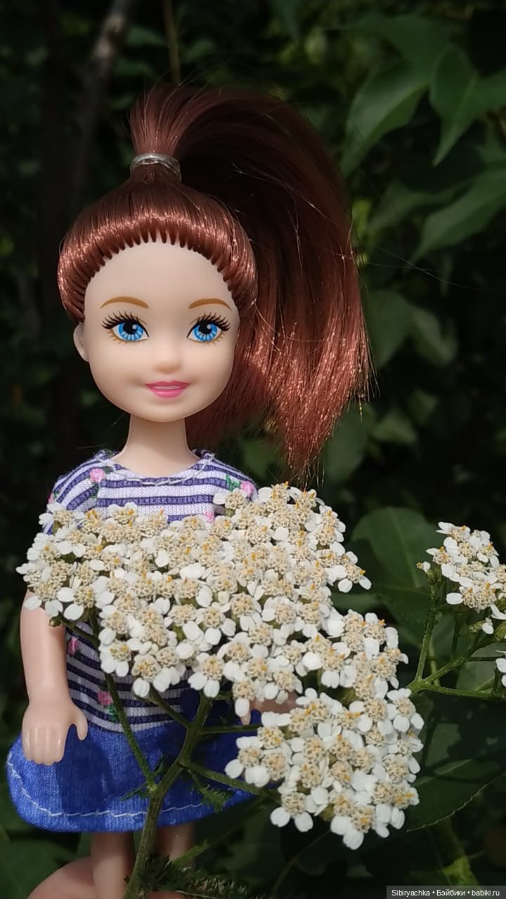 Летняя прогулка Анечки и Яночки