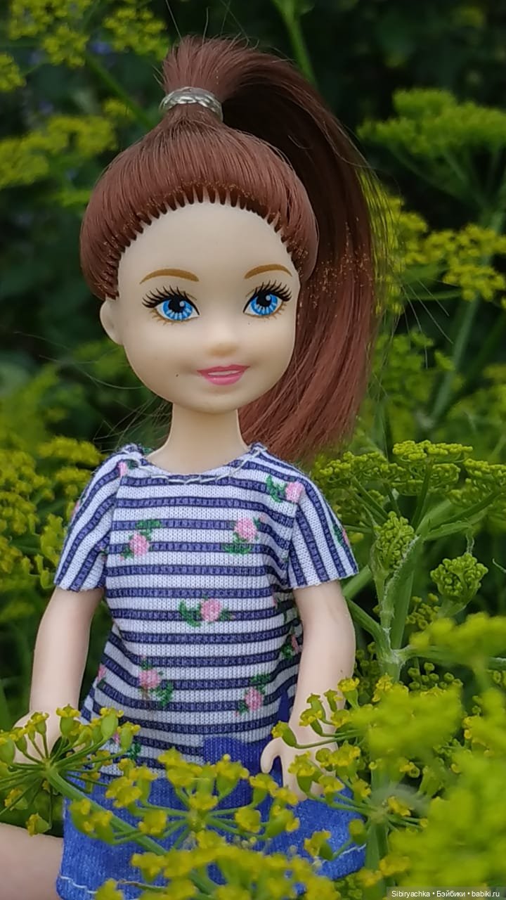 Летняя прогулка Анечки и Яночки