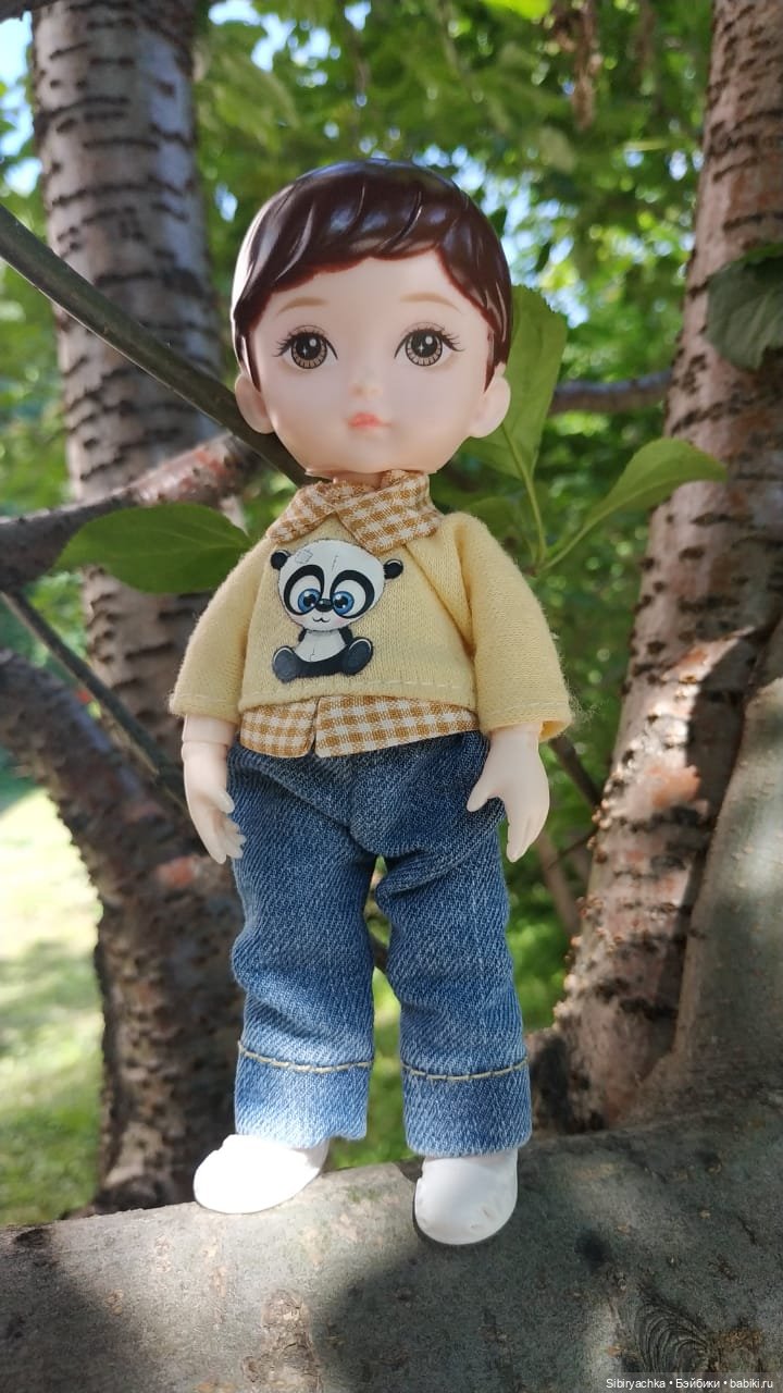 Коленька и Василёк изучают растения