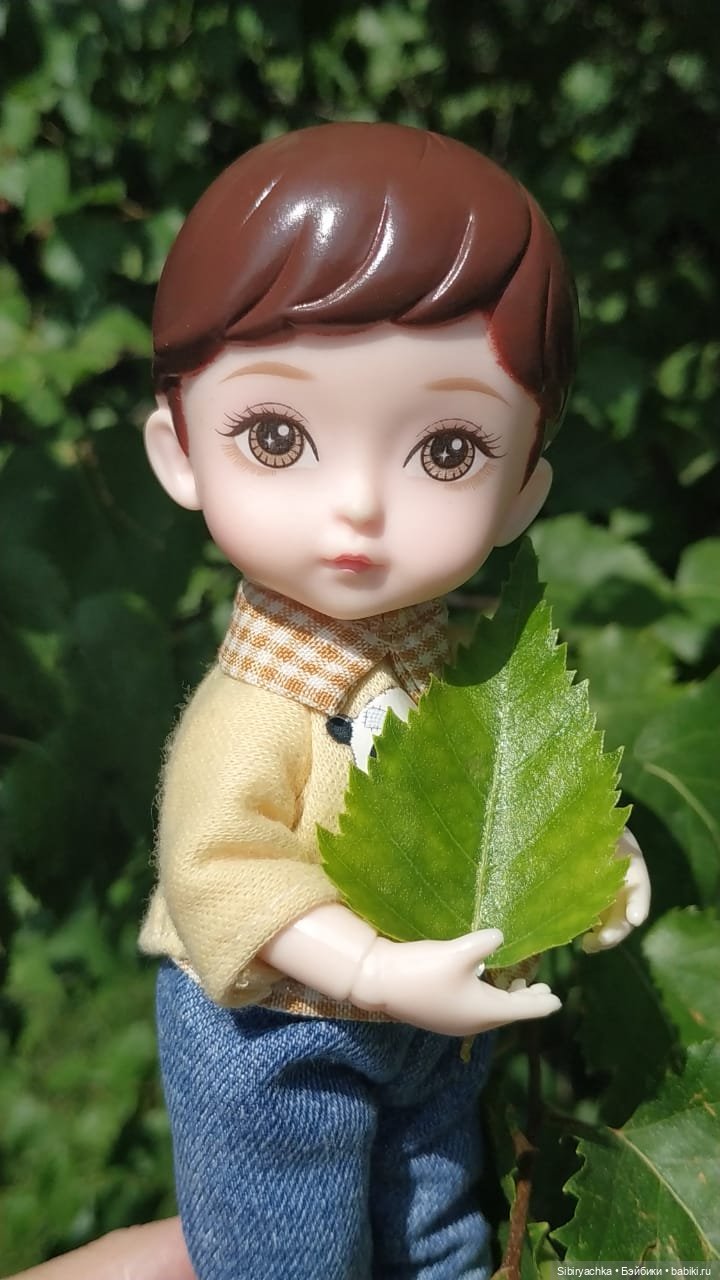 Коленька и Василёк изучают растения