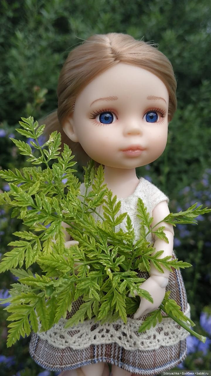 Летние прогулки Лизоньки и Полины