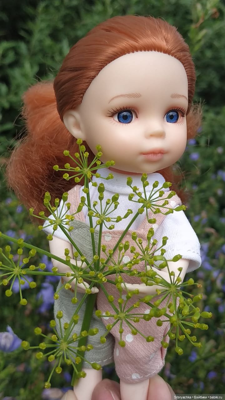 Летние прогулки Лизоньки и Полины