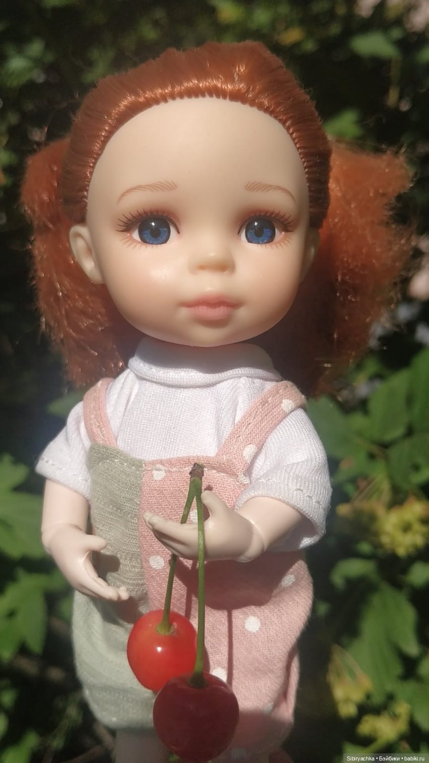 Летние прогулки Лизоньки и Полины