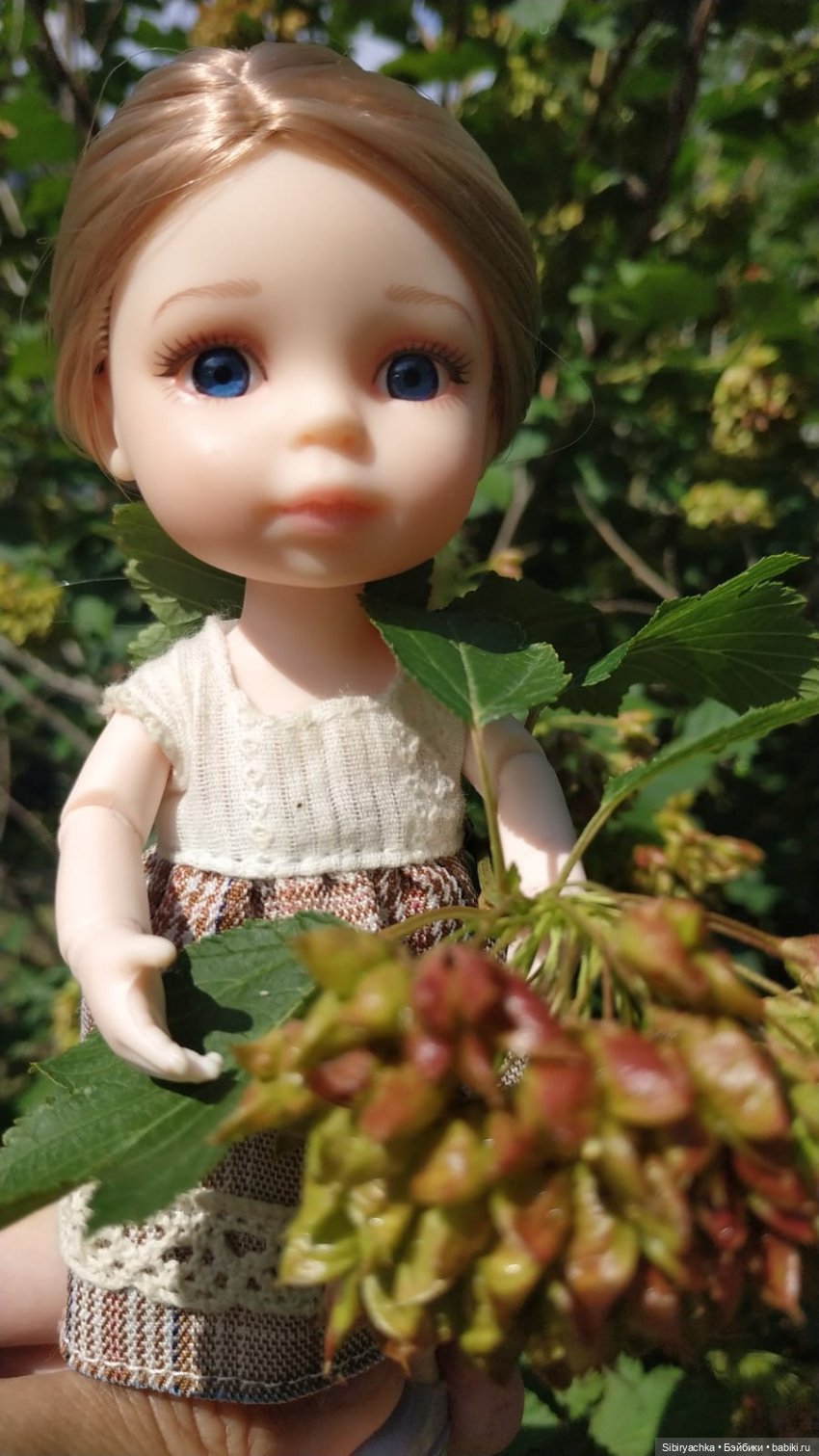 Летние прогулки Лизоньки и Полины (фото 2)