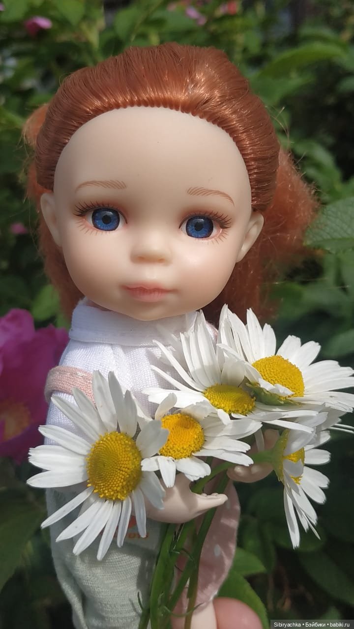 Летние прогулки Лизоньки и Полины