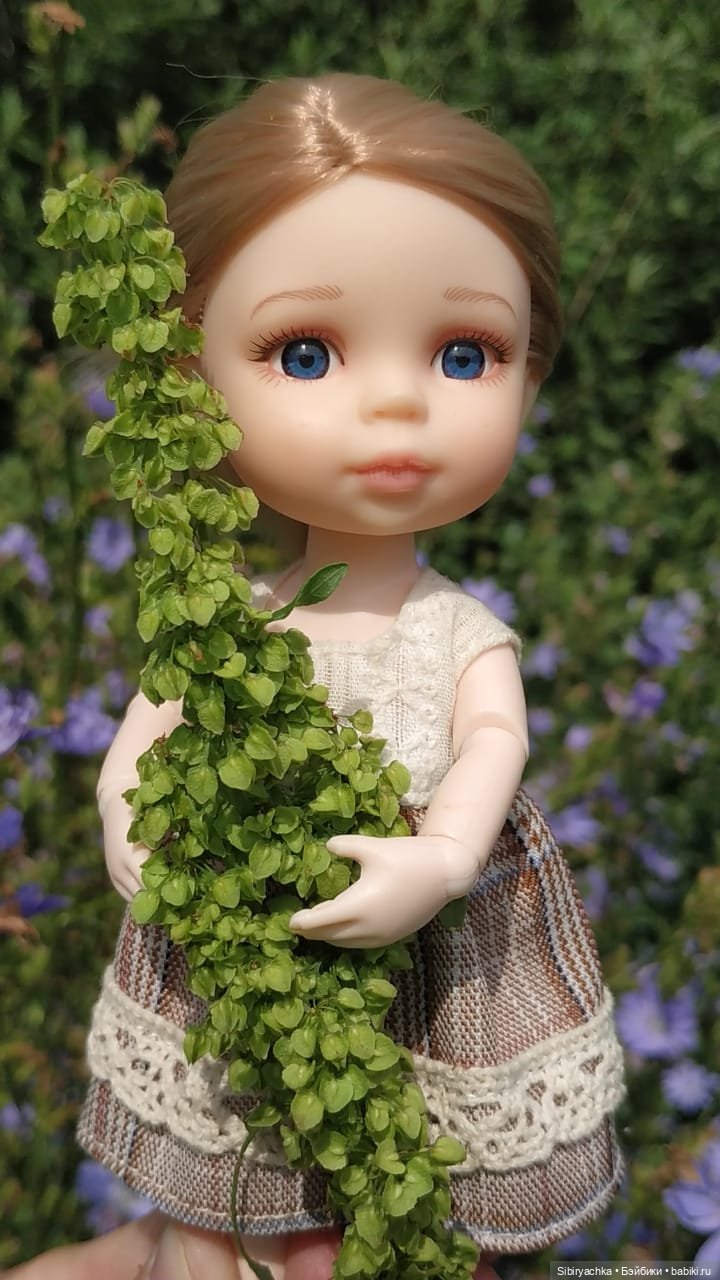 Летние прогулки Лизоньки и Полины